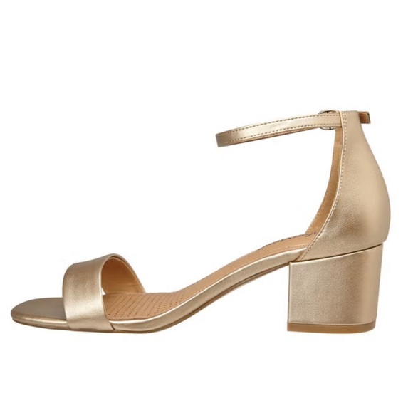 COMFORTVIEW The Orly Sandal Gold Strappy Sandals Low Heel- Size 10W - Picture 10 of 11